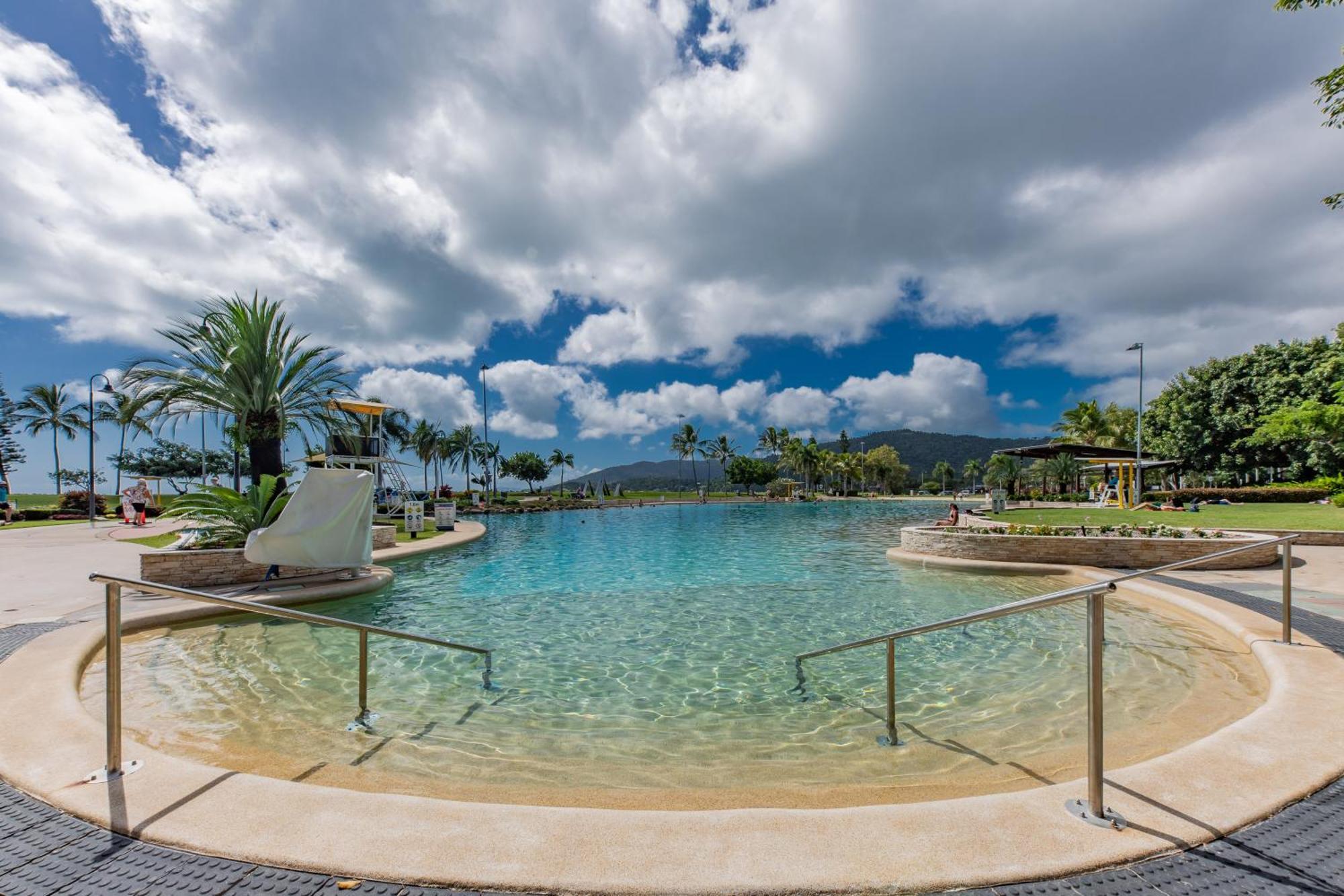 Spa Haven 17B Ocean View Airlie Beach Exterior foto