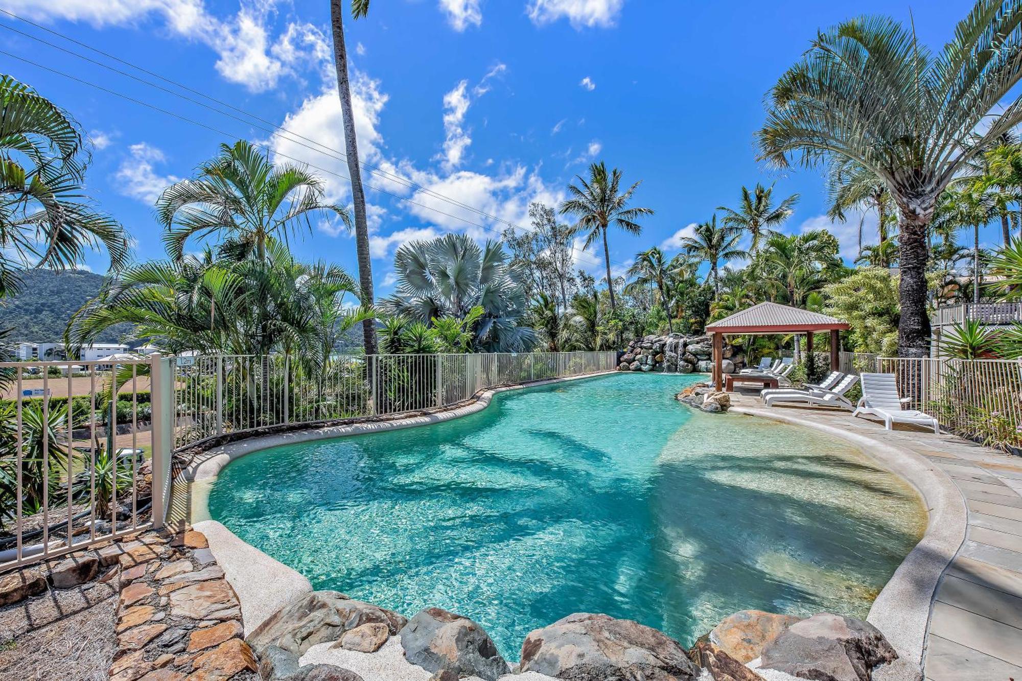 Spa Haven 17B Ocean View Airlie Beach Exterior foto